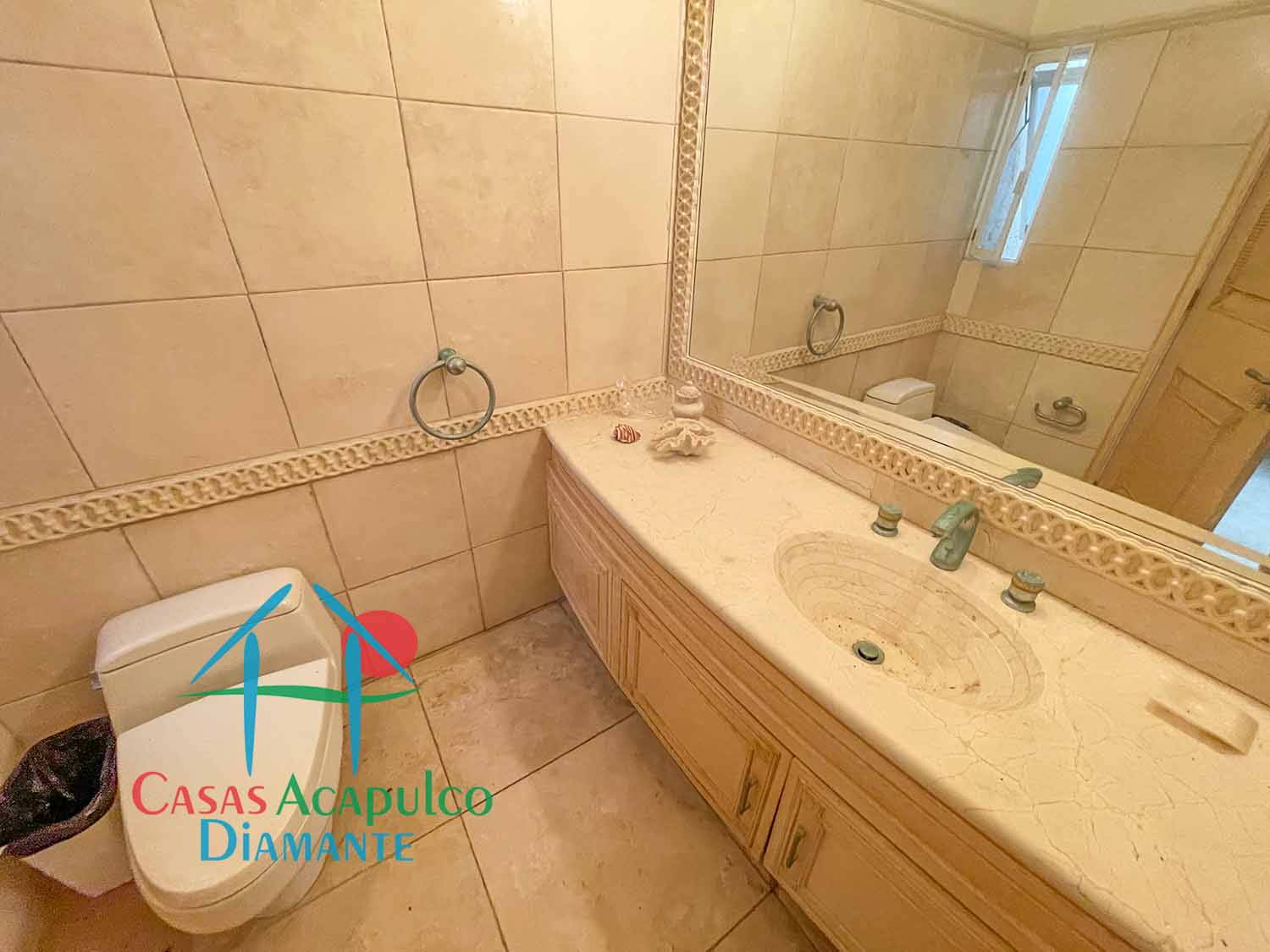 Tres Vidas Villa Universal - Salón de amigos 8